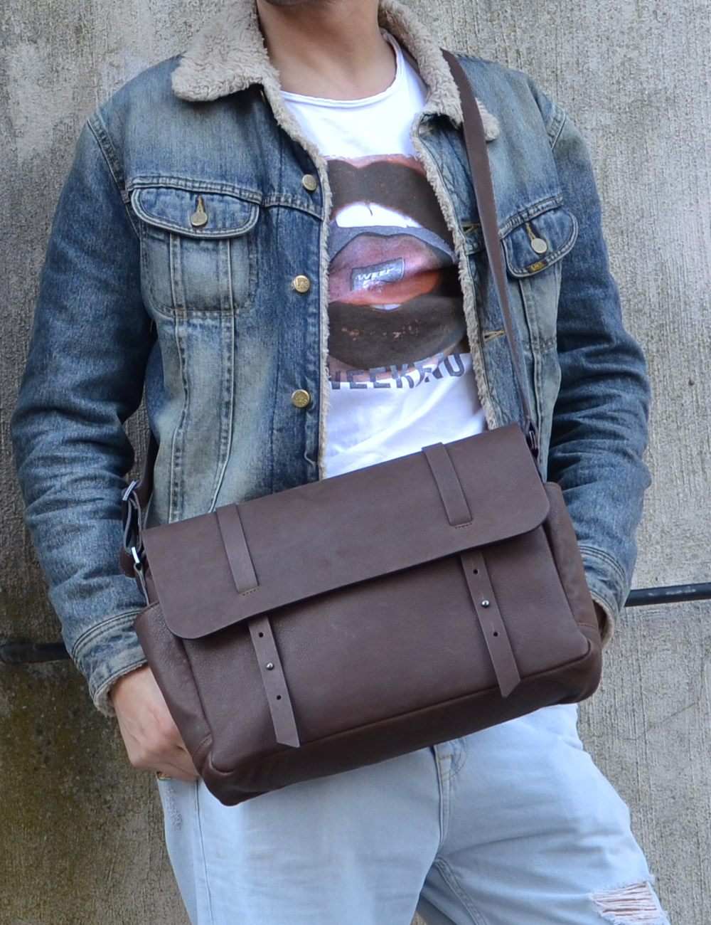 borsa-a-tracolla-uomo-637myr-1.jpg